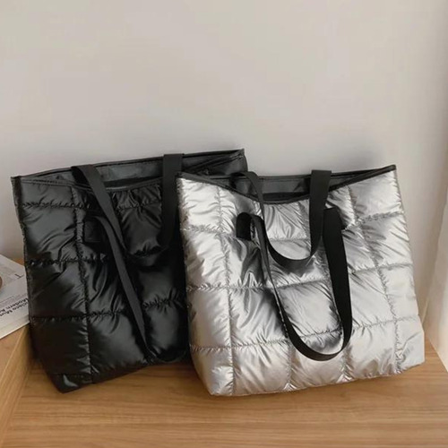 Tote Bag Carteras De Mujer Cartera Puffer Bolsos Grande Color Plateado Correa De Hombro Negro