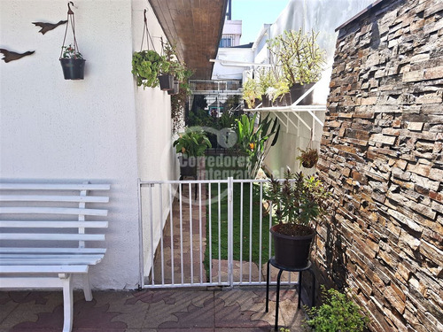 Casa 2 Pisos Con Loc. Comercial 5 Dorm., 5 Estac. San Miguel