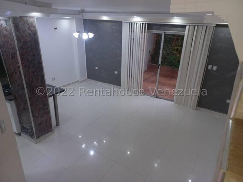 Imagen 29 de 30 de Townhouse En Venta De Concepto Abierto Moderno Con Exclusivas Areas Sociales Piscina Caminerias Y Parques Infantiles Cocina Con Tope De Granito Totalmente Equipada El Rincon Naguanagua