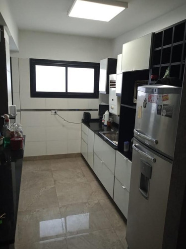 3 Ambientes Impecable Contrafrente Con Balcon Apto Credito