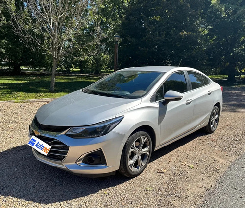 Chevrolet Cruze 1.4 Premier Sedan