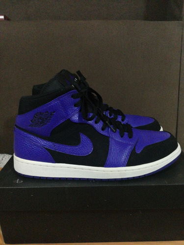 Tenis Jordán Retro 1 Black Dark Concord Talla 28.5cm 