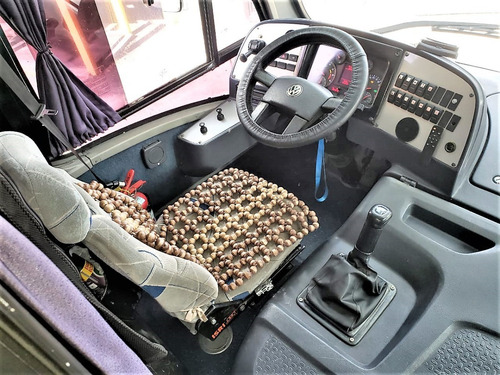 Microonibus Vw Neobus Thunder + 2013