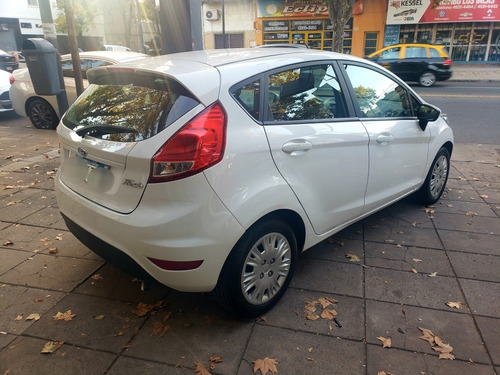 Ford Fiesta Kinetic S 5p Considero Unico!!!