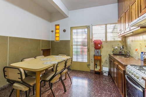 Imagen 21 de 30 de Casa 5 Amb Con Patio Y Terraza Ramos Mejía Sur