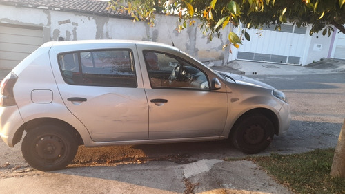 Imagem 4 de 4 de Renault Sandero 2014 1.0 16v Authentique Hi-flex 5p