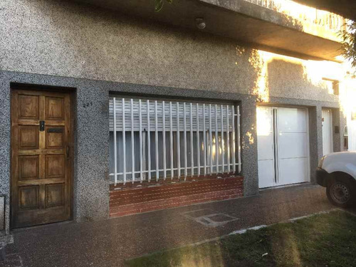 Imagen 1 de 8 de Casa Ph En Venta En Wilde