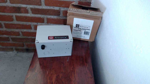 Fuente De Alimentación Ac Altronix (Usado)