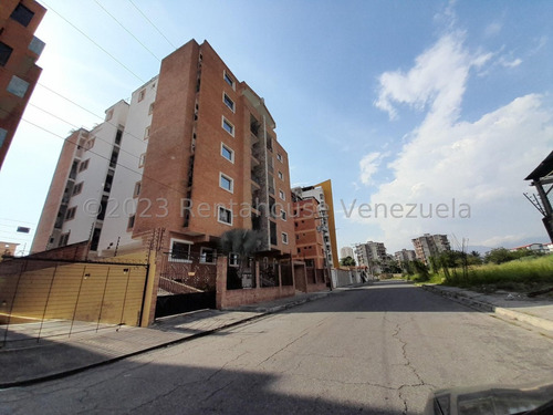 Moderno Apartamento En Venta Pisos Porcelanato Balcon Vista Planta Electrica Pozo Agua San Jacinto Estef 24-15208