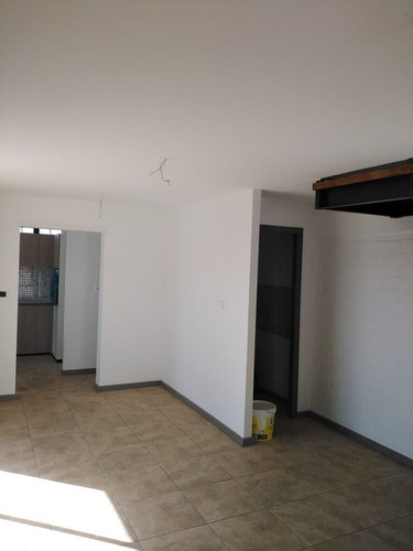 Imagen 3 de 13 de Venta De Linda Casa En Villa Alemana, Los Girasoles