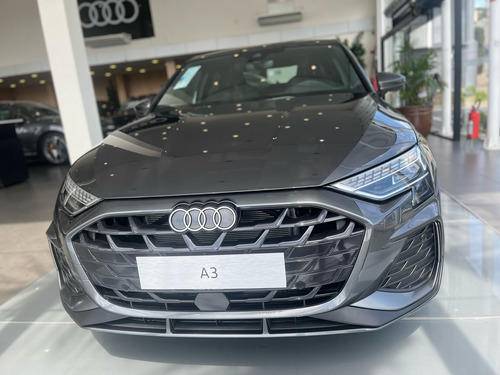 Audi A3 2.0 40 TFSI GASOLINA SEDAN PERFORMANCE BLACK S-TRONIC
