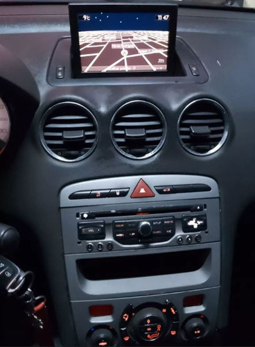 Peugeot 408 1.6 Allure Plus Nav Hdi 115cv