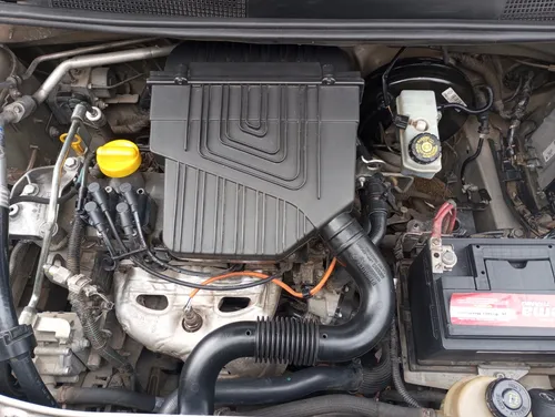 Renault Logan 1.6 Dynamique