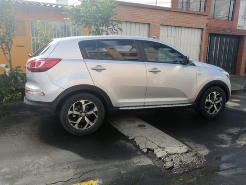 Kia Sportage Revolution Mt 2.000 Cc