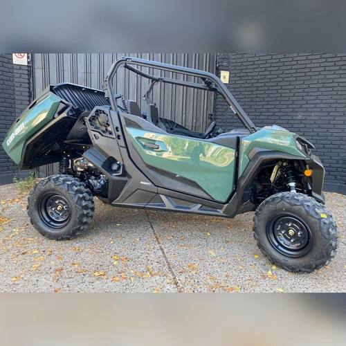 Imagen 3 de 8 de Can Am Commander 700