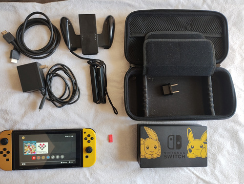 Consola Nintendo Switch Edicion Pikachu Eevee