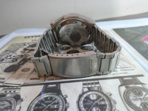 Citizen Panda Bull Head 8110 Octagon Chronograph 67 9356
