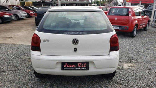 Imagem 8 de 9 de Volkswagen Gol 1.0 Giv 2014