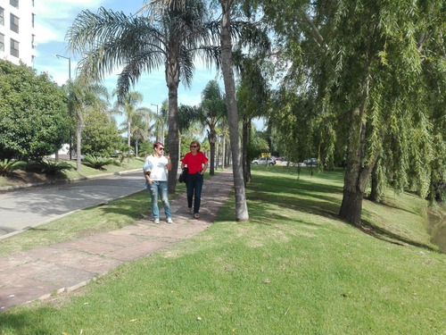 Imagen 25 de 27 de Alquiler Temporario En Tigre Marinas Golf, O Con Opción A Venta Por Leasing. Dueño Directo : 3 Dormitorios, 2 Baños, Gran Liv-comedor. Amplias Vistas A Paisajes En Las Habitaciones, 2 Cocheras, Amarra