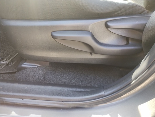 Toyota RAV4 Std 4x2 722ml3
