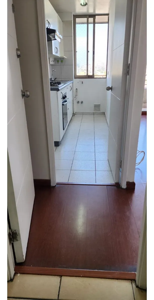 Imagen 5 de 15 de Se Vende Depto De 3 Dormitorios Y 1 Baño En Metro Quinta Nor