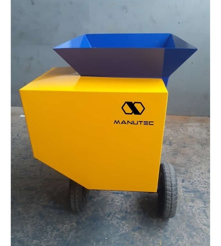 Imagem 4 de 10 de Maquina Embalar Silagem Manutec Eletrica