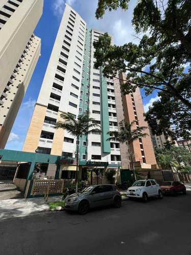 193684 L. P. Venta Apartamento, Res. Iguazu, Urb. Valles De Camoruco, Valencia, Solo Clientes