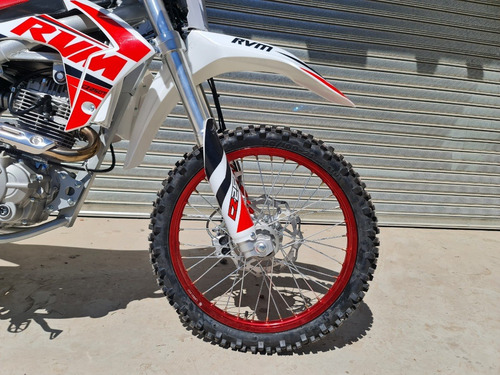 Imagen 6 de 10 de Rvm Cz 250 T