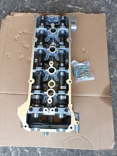 Cabeza Nissan Np300 2.4l 16 Válvulas 2006-2014