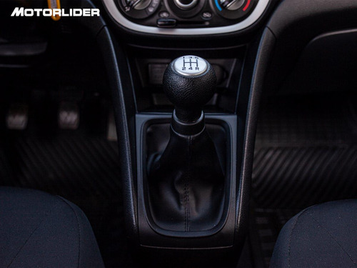 Imagen 19 de 25 de Suzuki Celerio 1.0 Gl Extra Full | Permuta / Financia