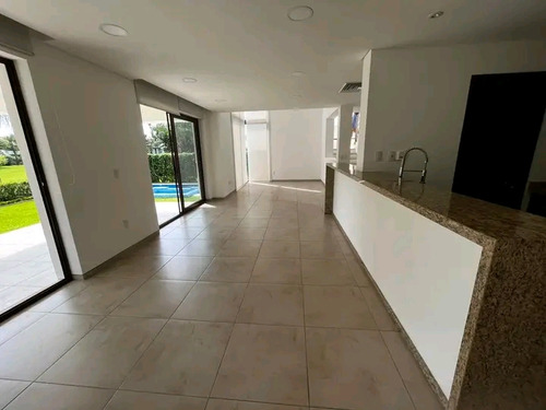 Villa En Condominio Horizontal Doble Acceso Controlado