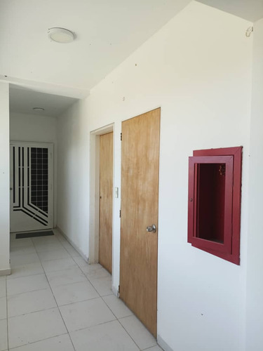 Venta De Apto Conj Res Lemans Suite Urb Manantial 37-42