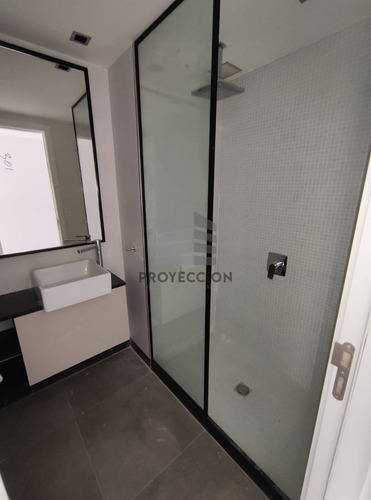 Imagen 6 de 8 de Vendo Apartamento De 1 Dormitorio En Buceo Sobre La Rambla