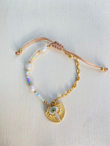 Imagen 1 de 1 de Pulsera Duo Chaquira Y Cadena Con Alas Protectoras