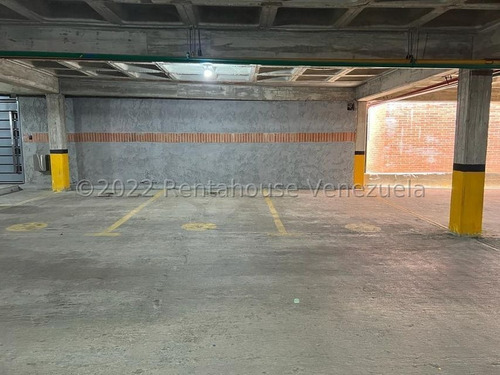Imagen 13 de 22 de Apartamento En Venta Colinas De La Tahona 21-1581