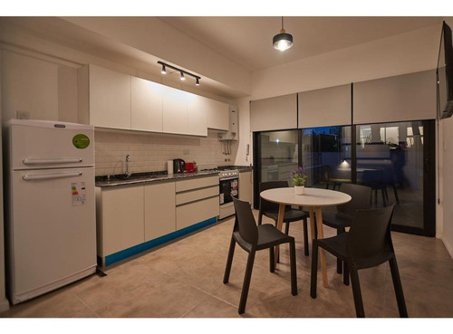Imagen 18 de 22 de Conjunto De 4 Departamentos De Un Dormitorio, Local Comercial Y Pileta
