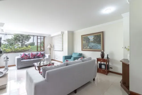 Casa En Venta En Sotileza. Cod V8134