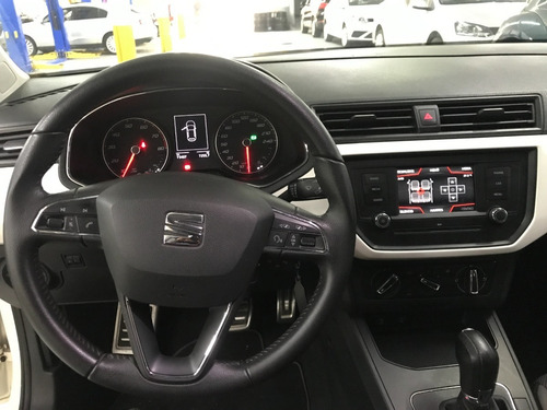 Imagen 11 de 12 de Seat Ibiza 1.6 Style 5p Mt