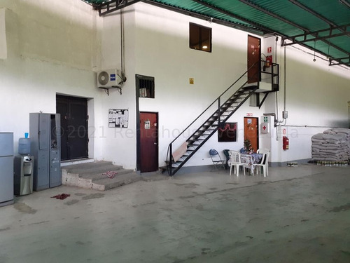 Imagen 4 de 12 de Galpón En Venta Ubicado En El Centro Industrial Mampote 21-12671