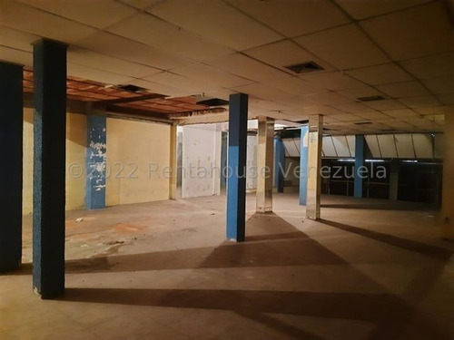 Imagen 4 de 6 de Venta De Local Sector Centro, San Juan De Los Morros, Guarico. 23-7503 / 0424-3392775