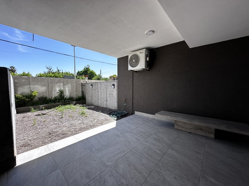 Arriendo Nuevo Metro Macul, 2 Dorm. Bodega. Estacionamiento.