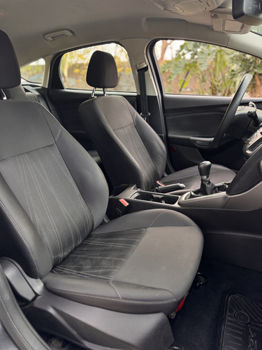 Ford Focus III 1.6 S