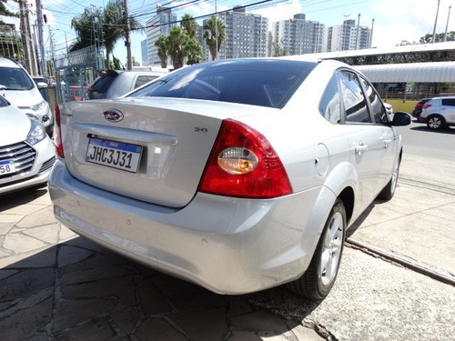 Imagem 5 de 15 de Ford Focus Sedan Automatico! Raridade! Sem Entrada!