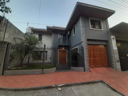 U$s245.000 Casa A La Venta, Calle Gutiérrez 3100, Quilmes.