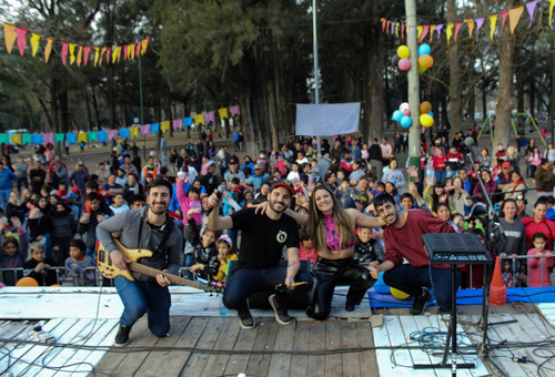 La Shampoo - Show Banda Cumbia Reggeaton Eventos Casamientos