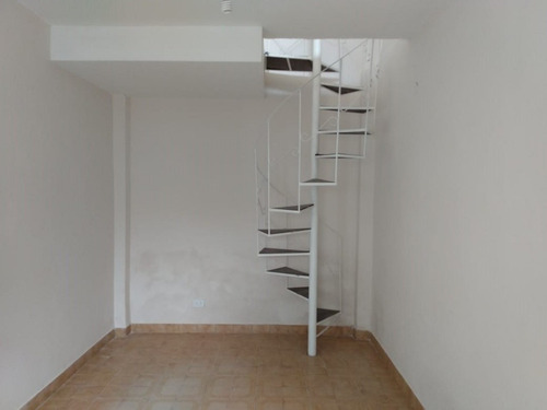 Imagen 8 de 13 de Casa Ph En Venta En Moron Sur