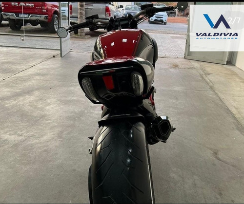 Imagen 5 de 6 de Ducati Diavel Carbon 1200 Año 2013