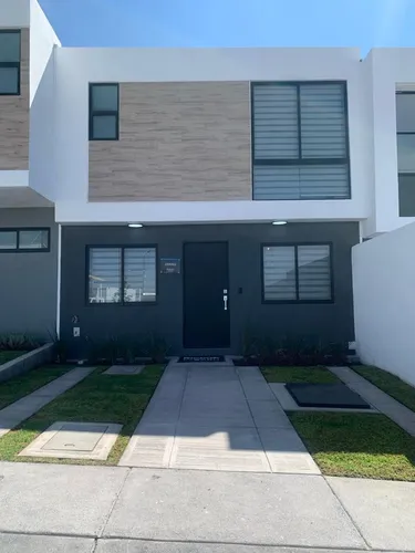 Venta De Casas Entre El Refugio Y Zibatá, 3 Recamaras, Alberca, Equiada.