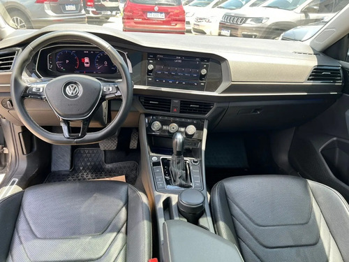 Imagen 18 de 25 de Vento Highline 250tsi Al Us