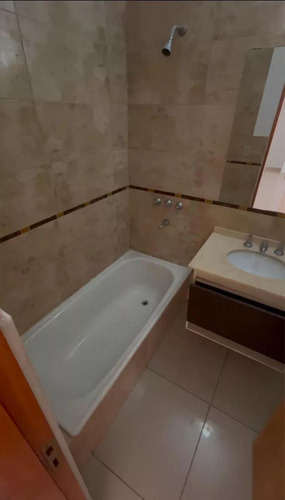 Departamento 1 Dormitorio Con Cochera Torre Manhattan